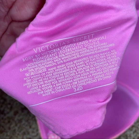 Victoria's Secret Lace Bra - Picture 4 of 4